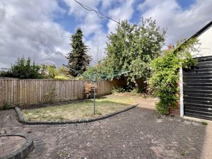 REAR GARDEN- click for photo gallery